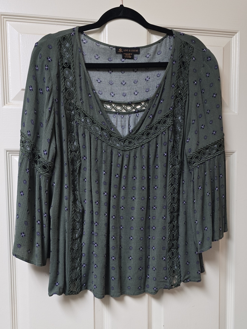 Love & Legend | Women's |Olive Green |Floral-Embroidered Boho Tunic | Size 18